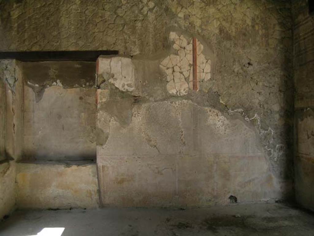 A close up of a stone building
Description generated with high confidence